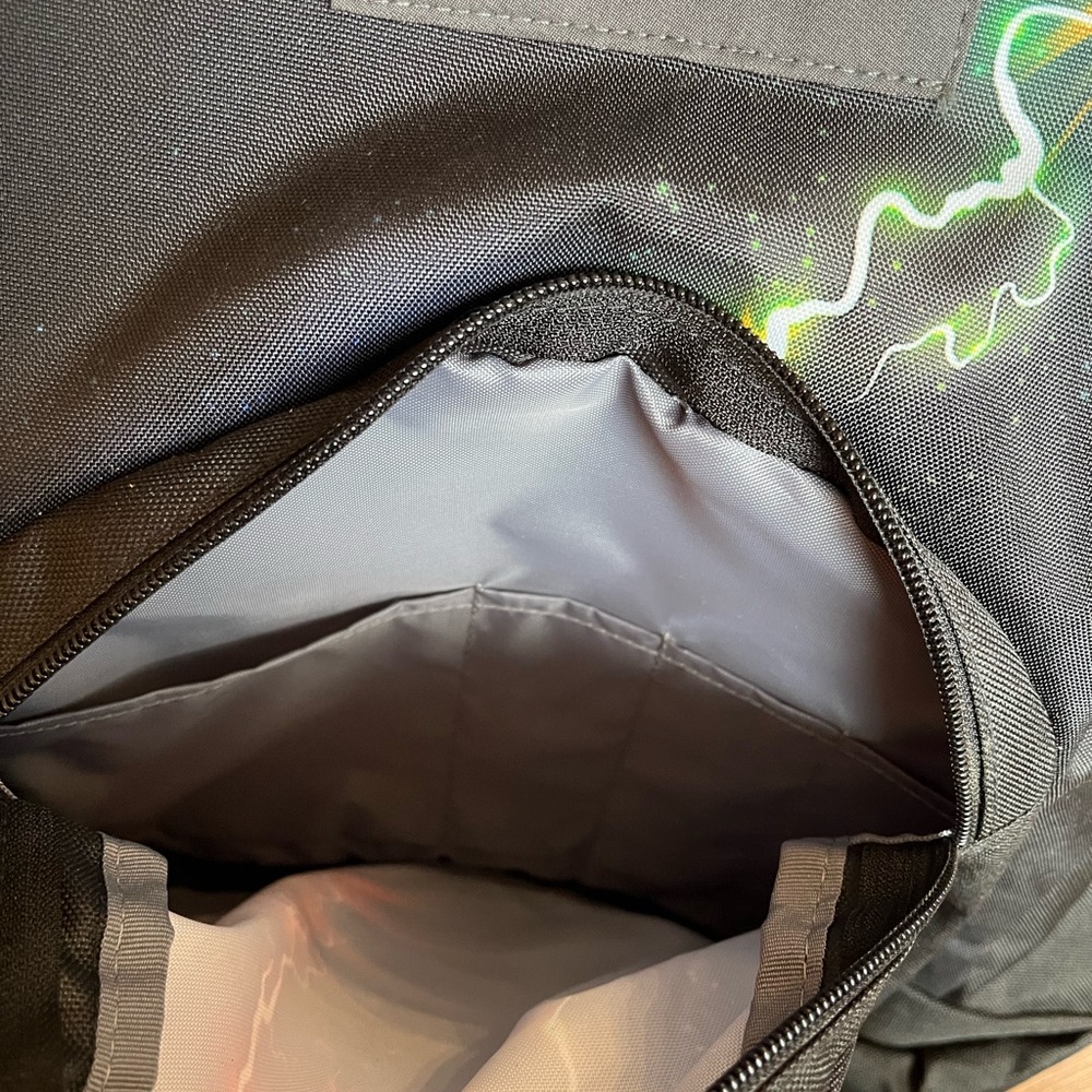 NWT JanSport Black Backpack with lightening Accents - Picture 3 of 6